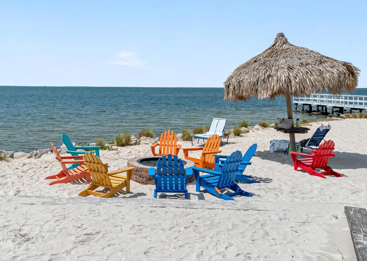 Bay Views From Your Balcony Beach Resort Tampa Exterior photo